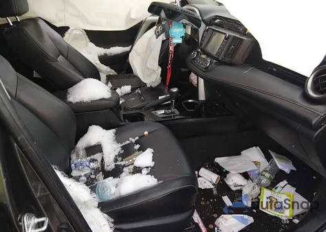 2018 Toyota Rav4 Limited z USA, uszkodzony, nr VIN JTMDFREVXJJ209914